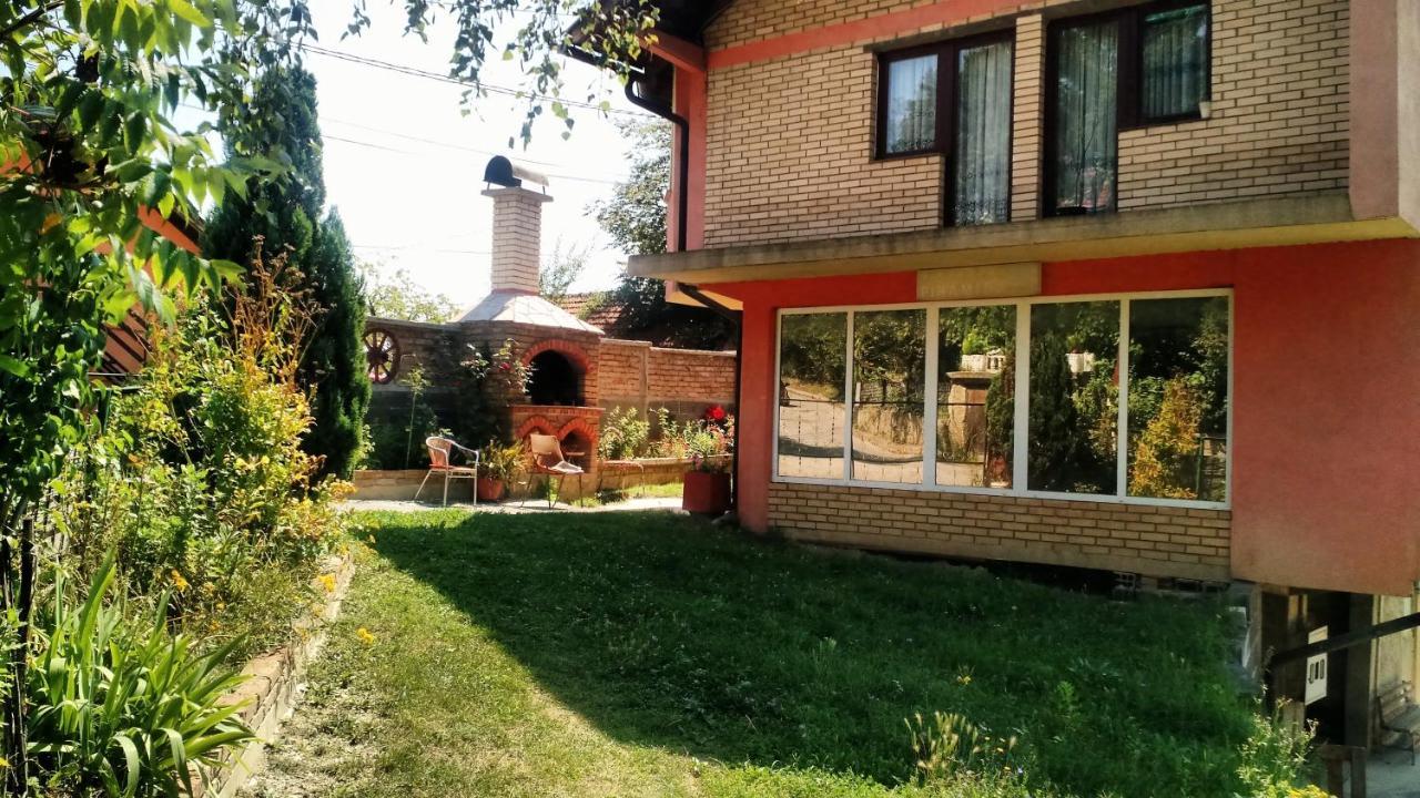 Apartman House Annesa SJJ Exteriör bild