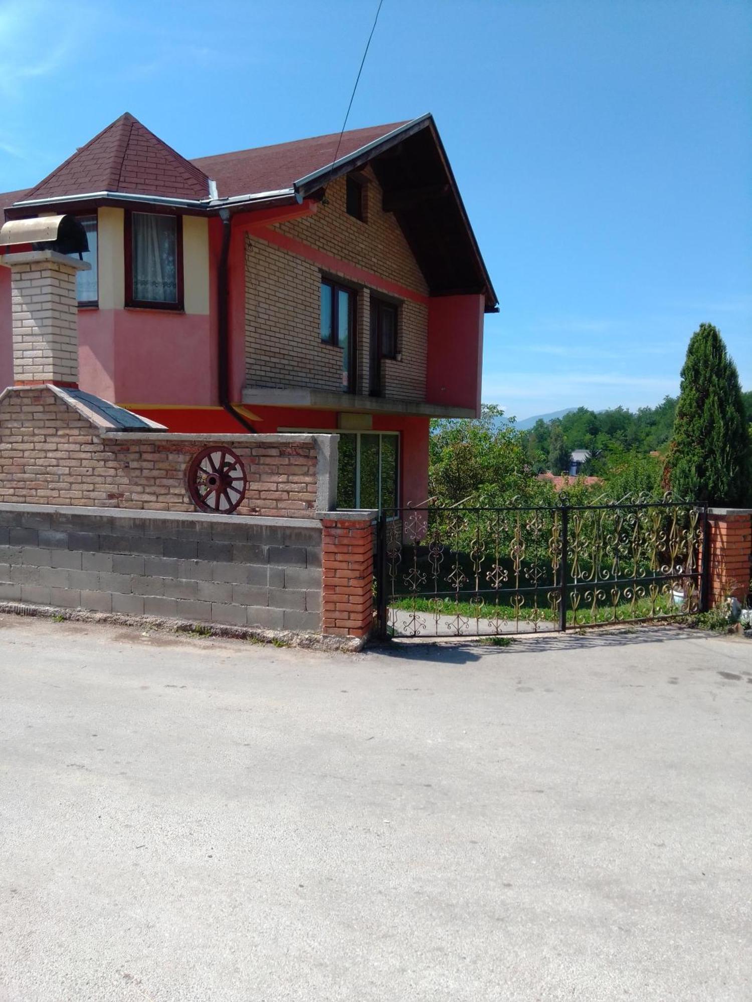 Apartman House Annesa SJJ Exteriör bild