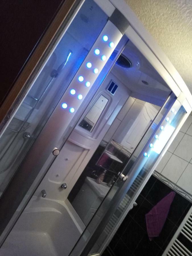 Apartman House Annesa SJJ Exteriör bild